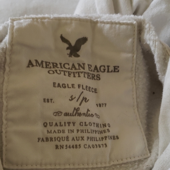 🌻EUC White AE Hoodie - Picture 3 of 3